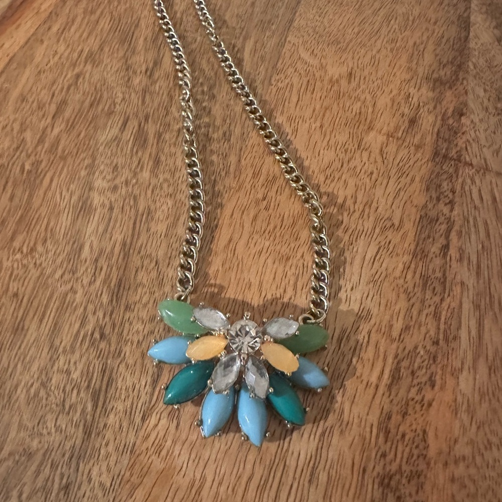 Flower statement necklace